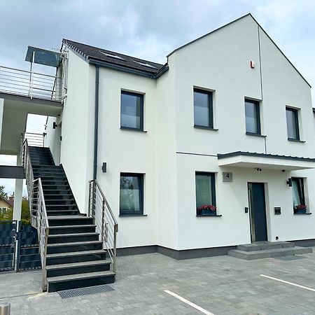 Pod Czwórką Hotel Rewa Exterior foto